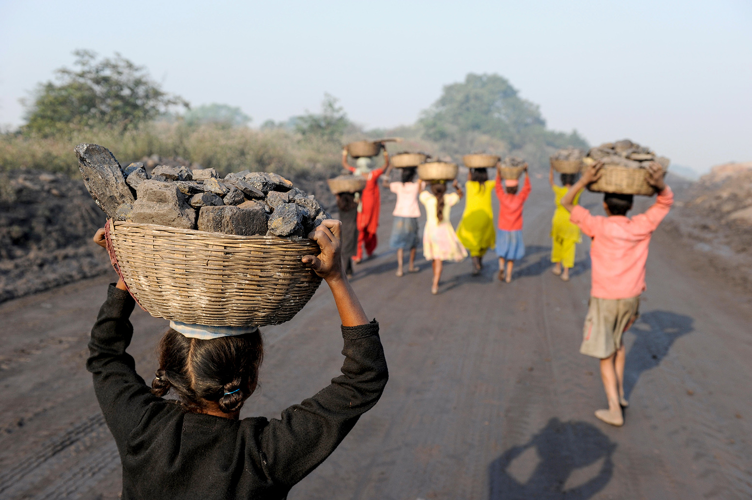 Fossil fuel use not closely linked to longer life expectancy, study suggests