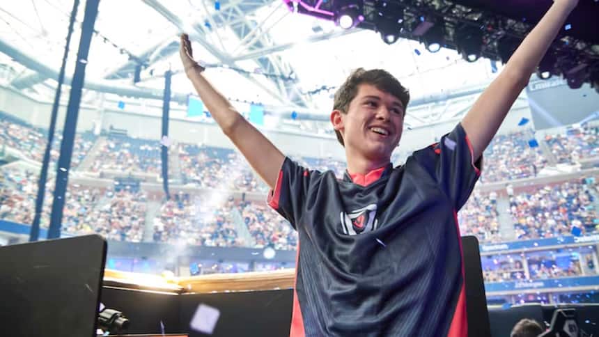 Cheating or not? Bugha’s Fortnite disqualification makes big waves in esports | story | Kids News