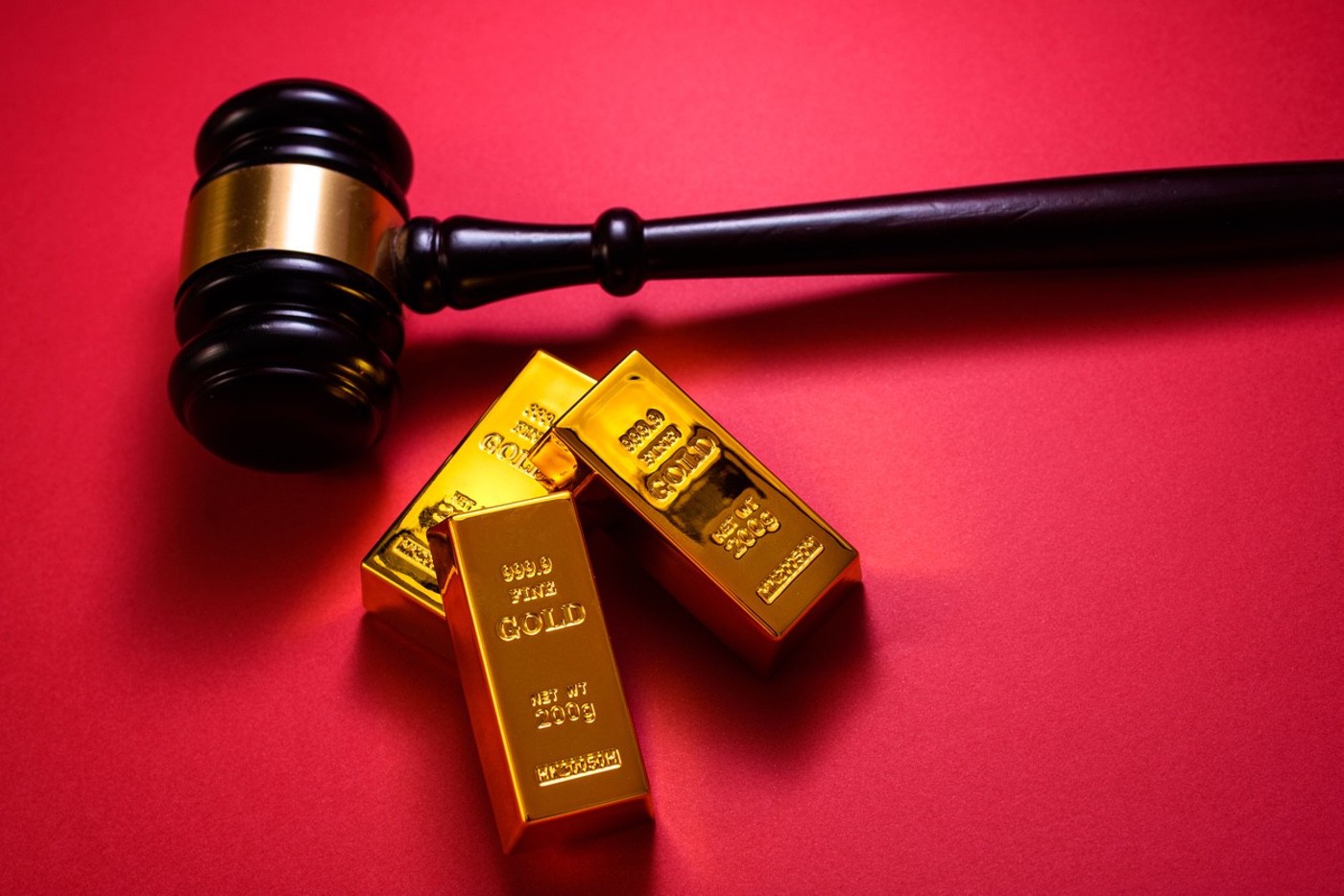 Employer Strikes Gold: California Court of Appeals Reverses Dismissal of Mining Company‚Äôs Arbitration Agreement¬† | CDF Labor Law LLP