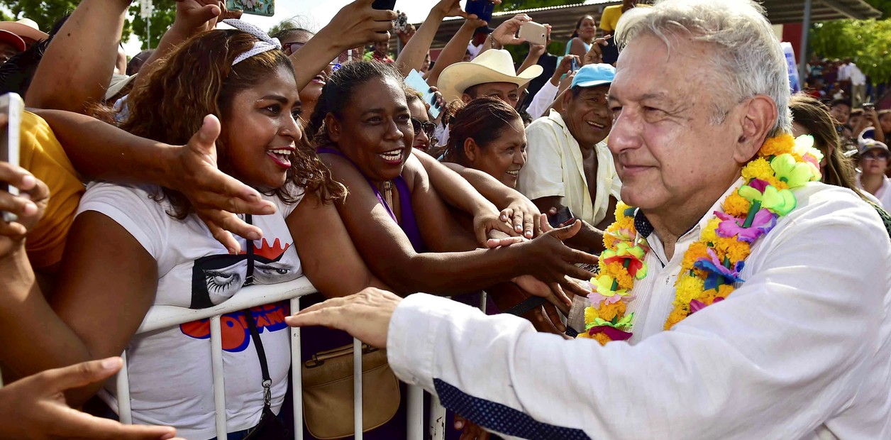 Coronavirus en México: López Obrador, el presidente que desafía las leyes de la pandemia
