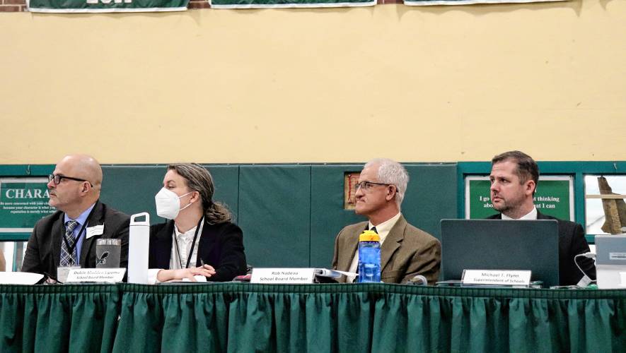 Hopkinton looks to adopt open enrollment policy to avoid unexpected tuition bills - Concord Monitor