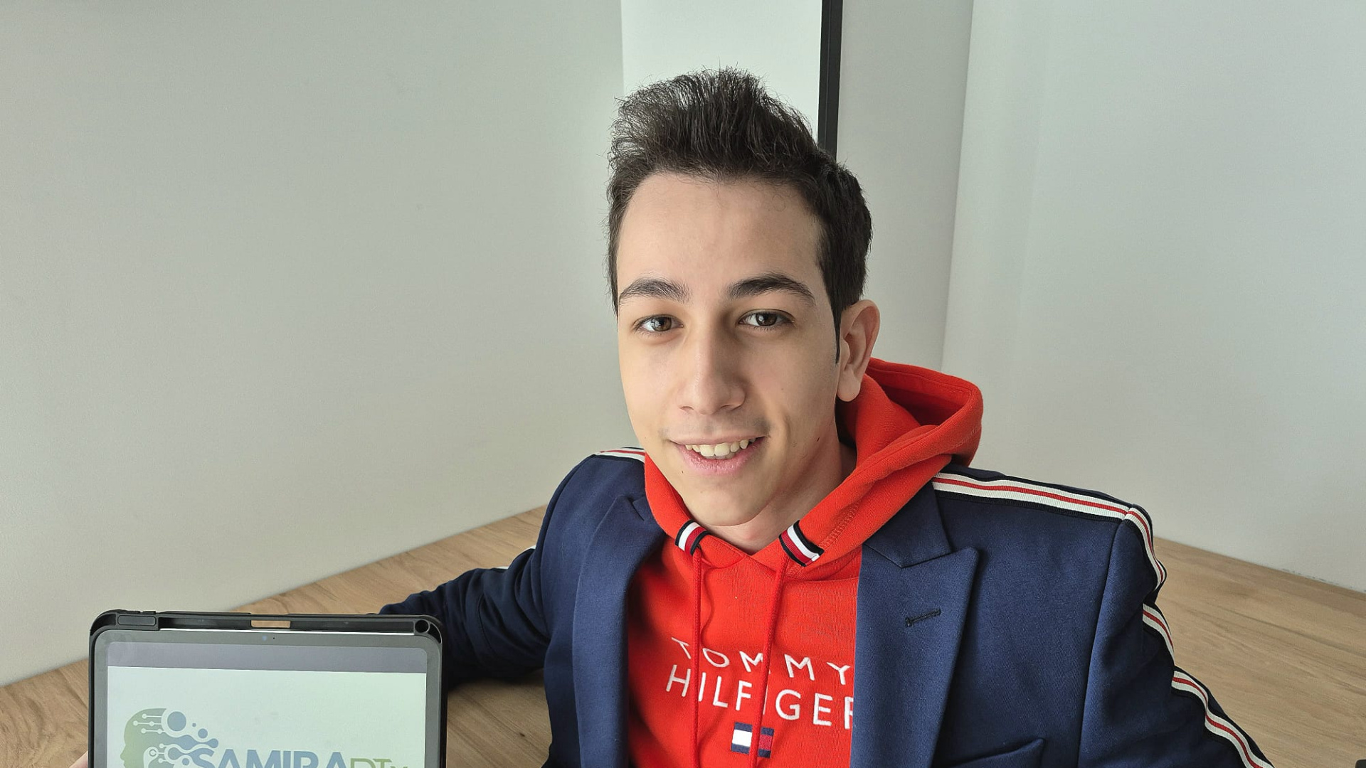 Ismael Maceira, CEO de 16 años con COVID persistente: "Las terapias digitales son el futuro de la salud. Y queda muy poco para verlas en España"