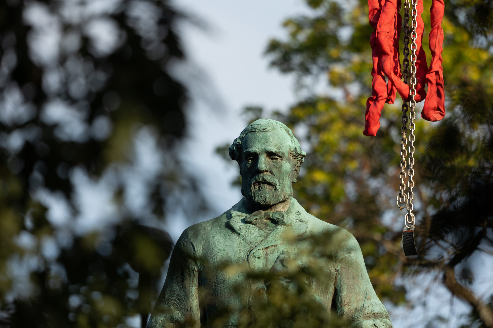 City receives just one local proposal for Confederate statue, and the organization wants to melt Lee down