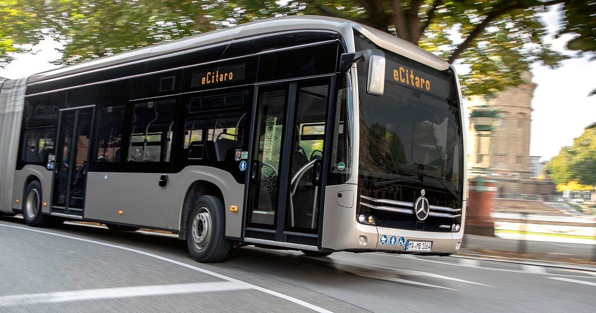 Daimler Buses to offer CO2-neutral vehicles in every segment by 2030 – dual-track strategy based on batteries and hydrogen | Daimler Truck