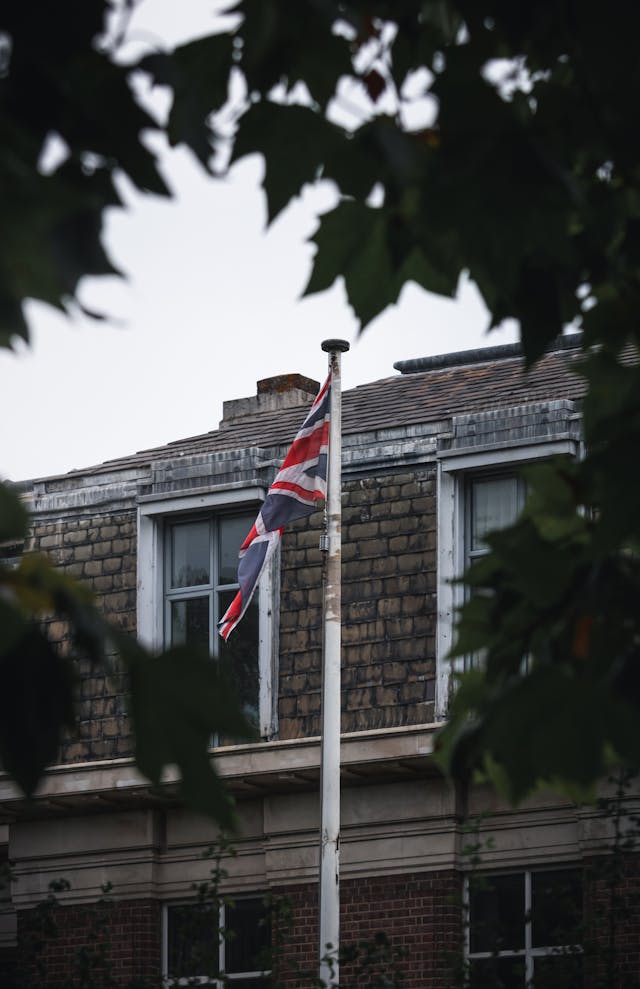 The UK's Coverup Of Islamic Grooming Gangs And The Child Sexual Abuse Crisis | Evie Magazine