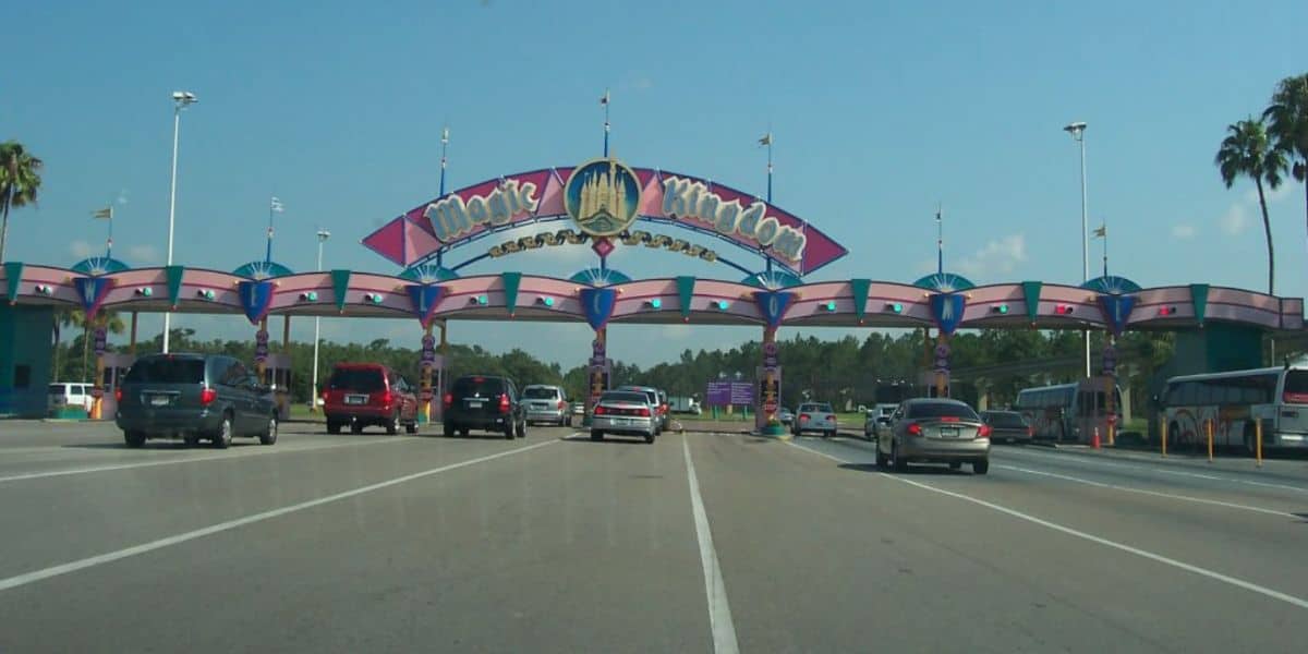 Historic Freeze Pushes Walt Disney World to the Brink as Rides and Shows Go Dark | Disney Dining