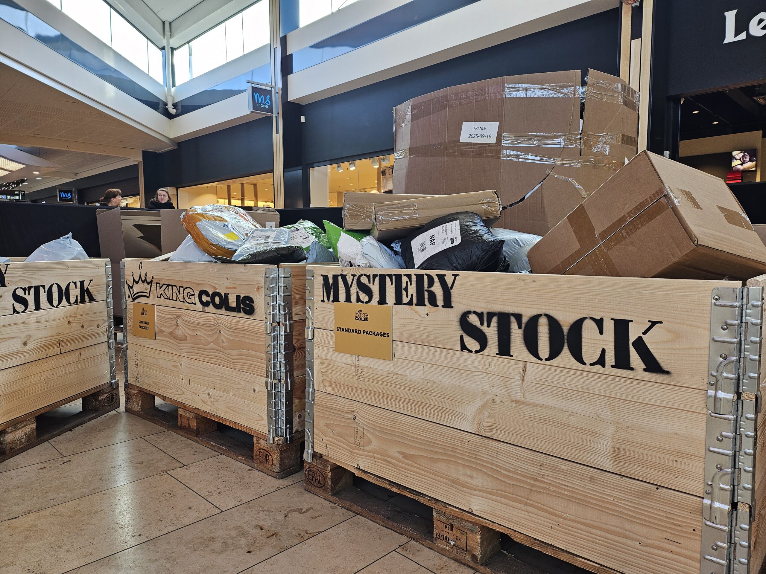 Missing a package? Maybe it's for sale in Heerhugowaard - DutchNews.nl