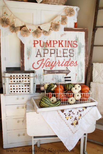 Autumn Sign {Tutorial} - Ella Claire & Co.