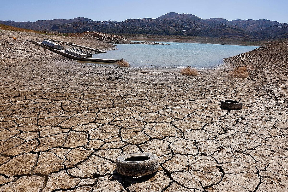 España: las altas temperaturas, olas de calor y contaminación ponen en grave riesgo la salud y la vida de miles de personas