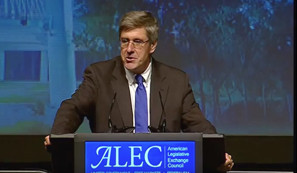 Trump Appoints Stephen Moore, ALEC's Favorite Economist, to Fed - EXPOSEDbyCMD