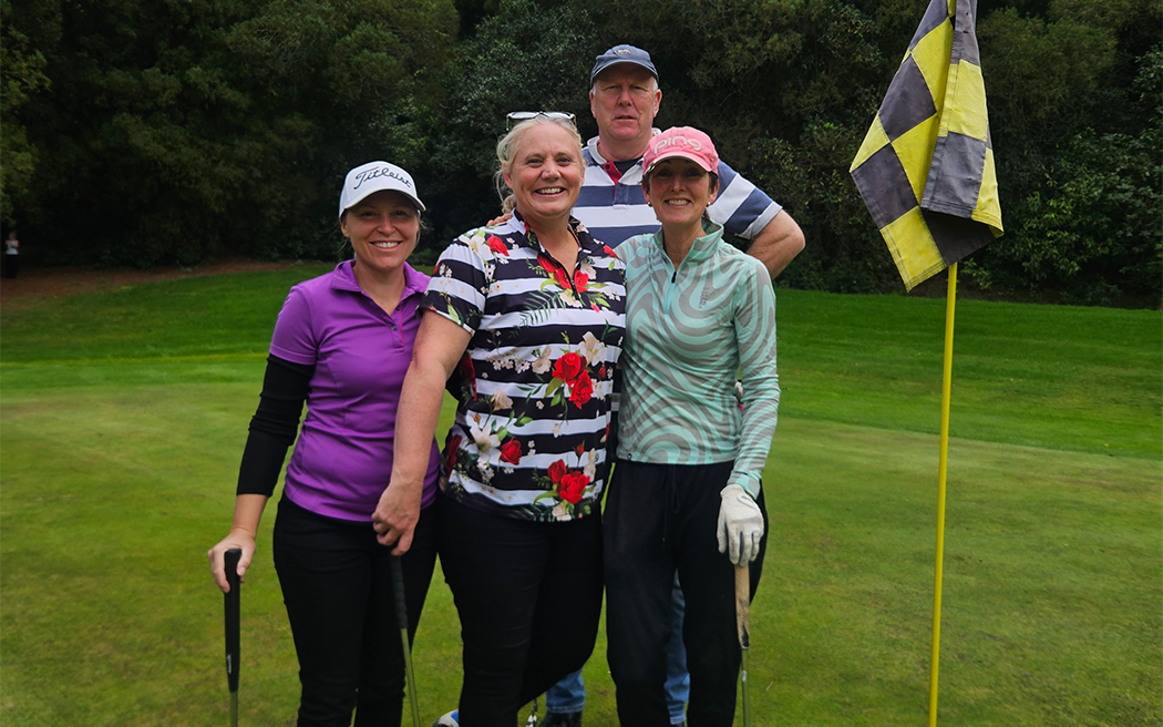 Golfers raise their game for charity