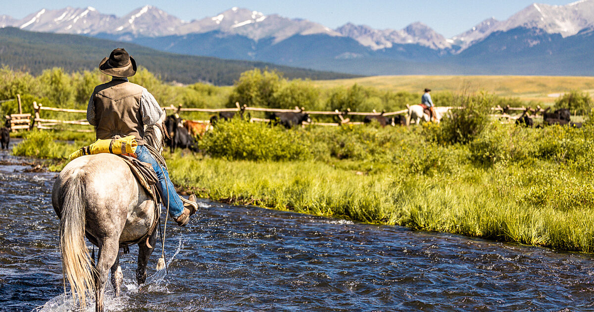 AFBF Applauds Grazing MOU Between USDA and the Interior Department | Newsline | American Farm Bureau Federation