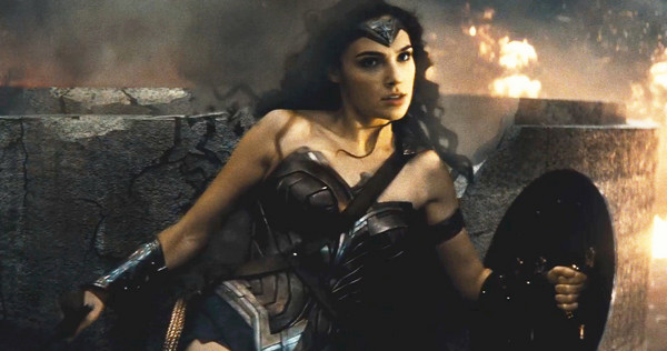 First WONDER WOMAN Set Photo Reveals Spoiler