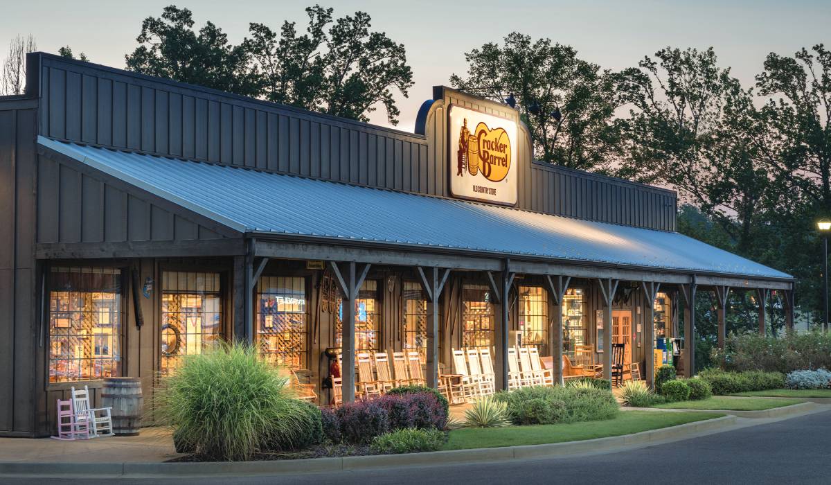 Cracker Barrel Once Again Faces Board Challenge from Activist Sardar Biglari - FSR magazine