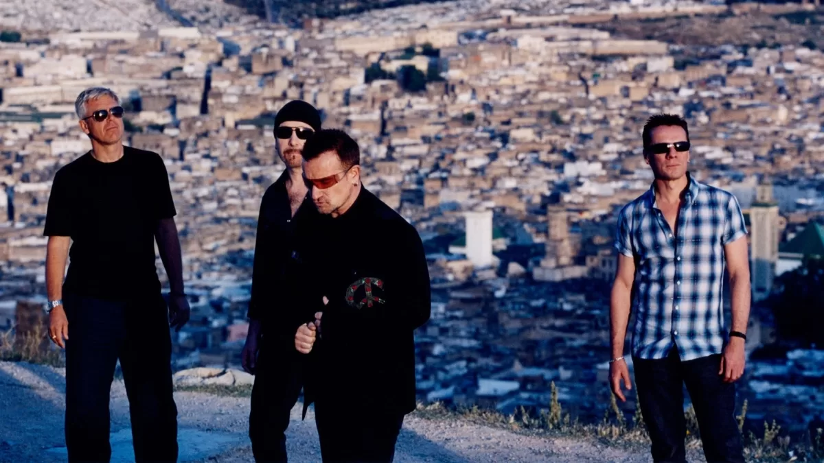 U2, riesgo y reinvención: lo que significó "No Line on the Horizon" — Futuro Chile