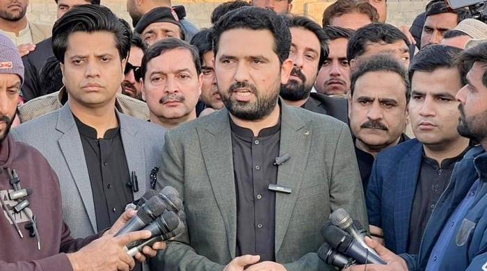 Punjab forensic lab, Nadra 'link' KP CM Afridi to May 9 video