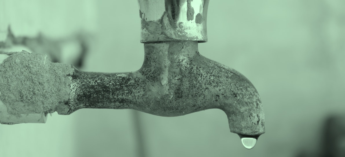 How to Reduce Water Waste: 15 Great Ideas to Save Water Easily