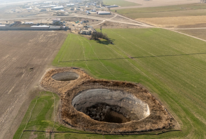Sink holes from over-watering farmers' fields - Green Prophet