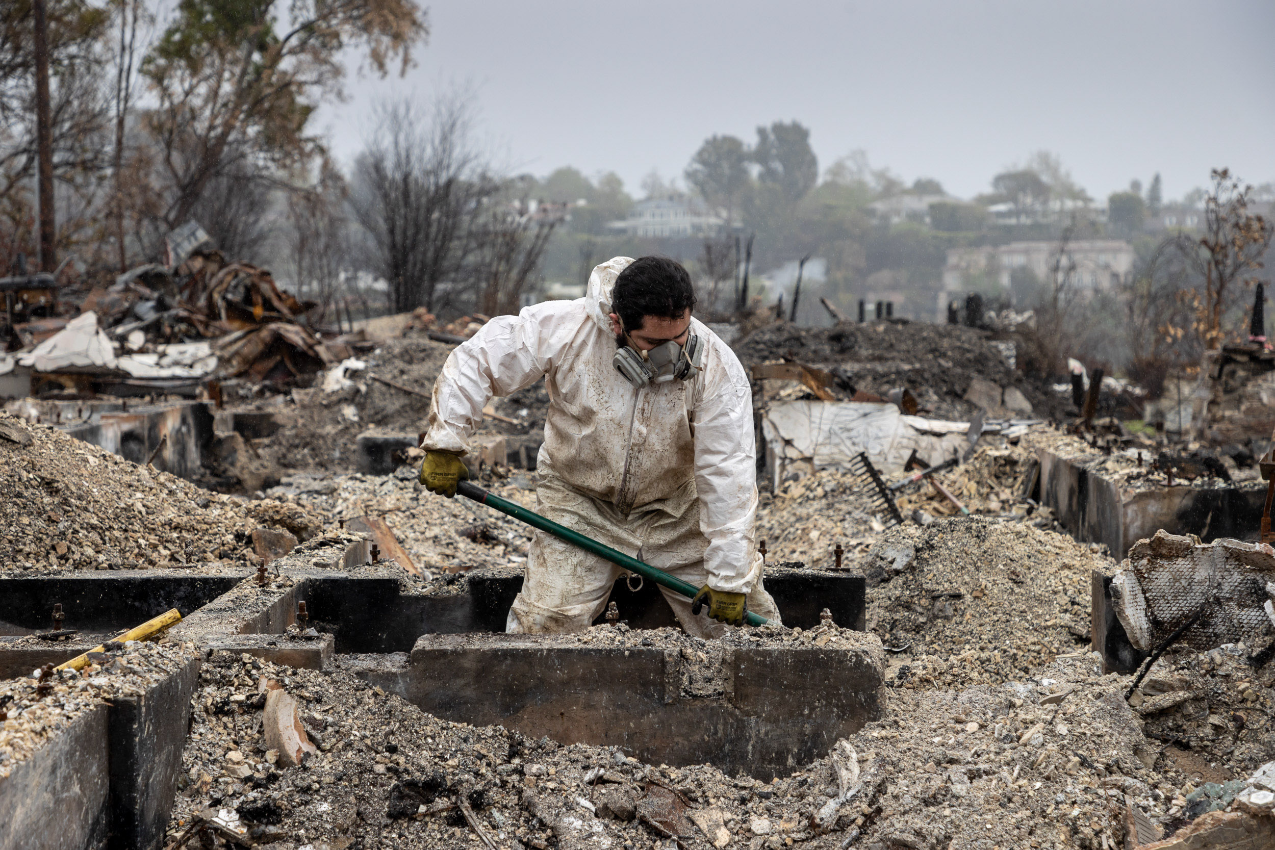 Digging out in the Palisades Fire burn zone - High Country News