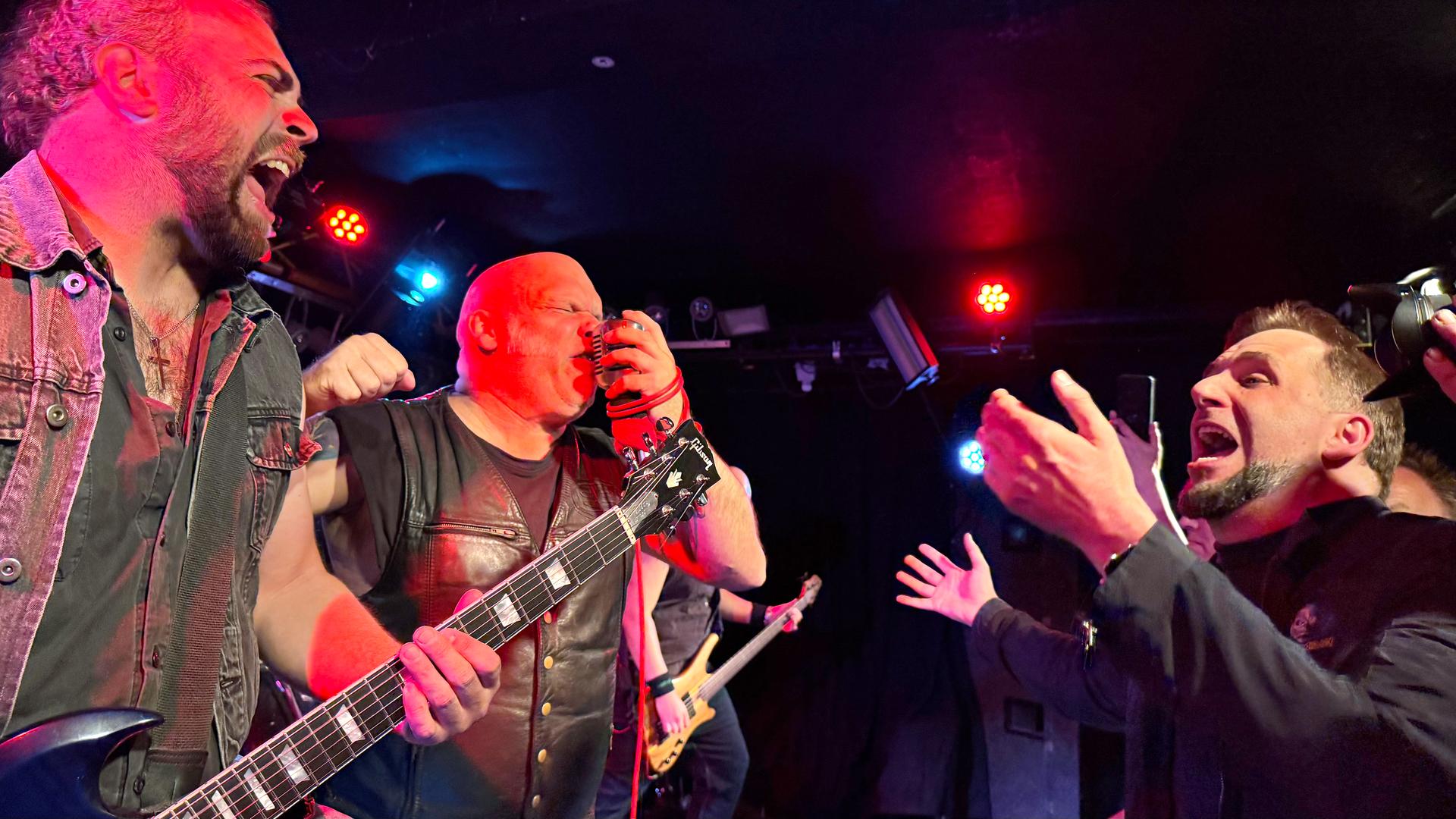 Clubsterben: Wie Punk- und Metal-Fans die Goldgrube in Kassel retten | hessenschau.de