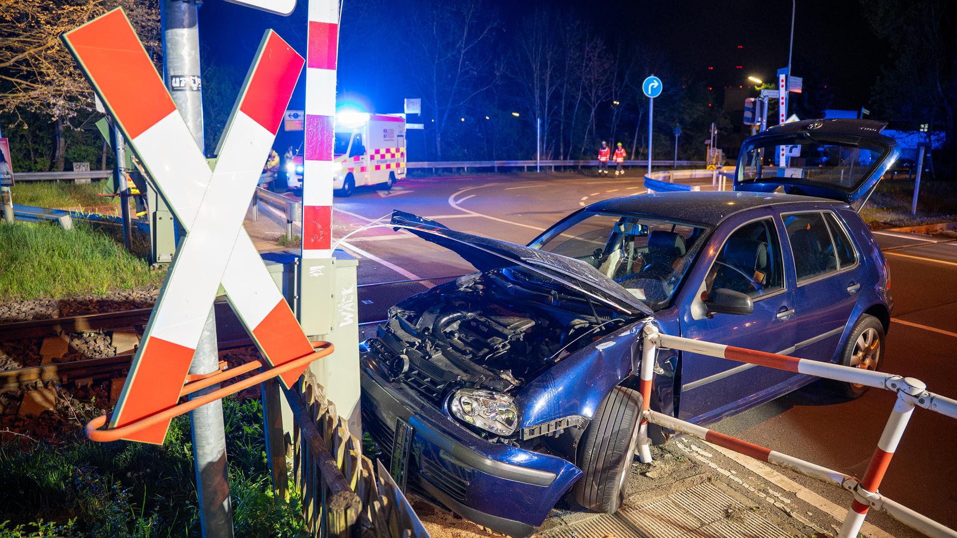 Hessen am Morgen: Unfall in Hanau, Aartal-Parkplätze gesperrt, Pferdeherpes im Kreis Offenbach | hessenschau.de