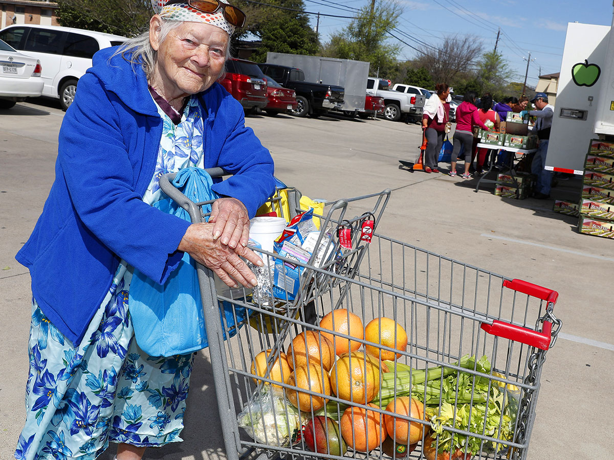 Houston Food Bank Faces $11M in Federal Cuts - Houston Food Bank