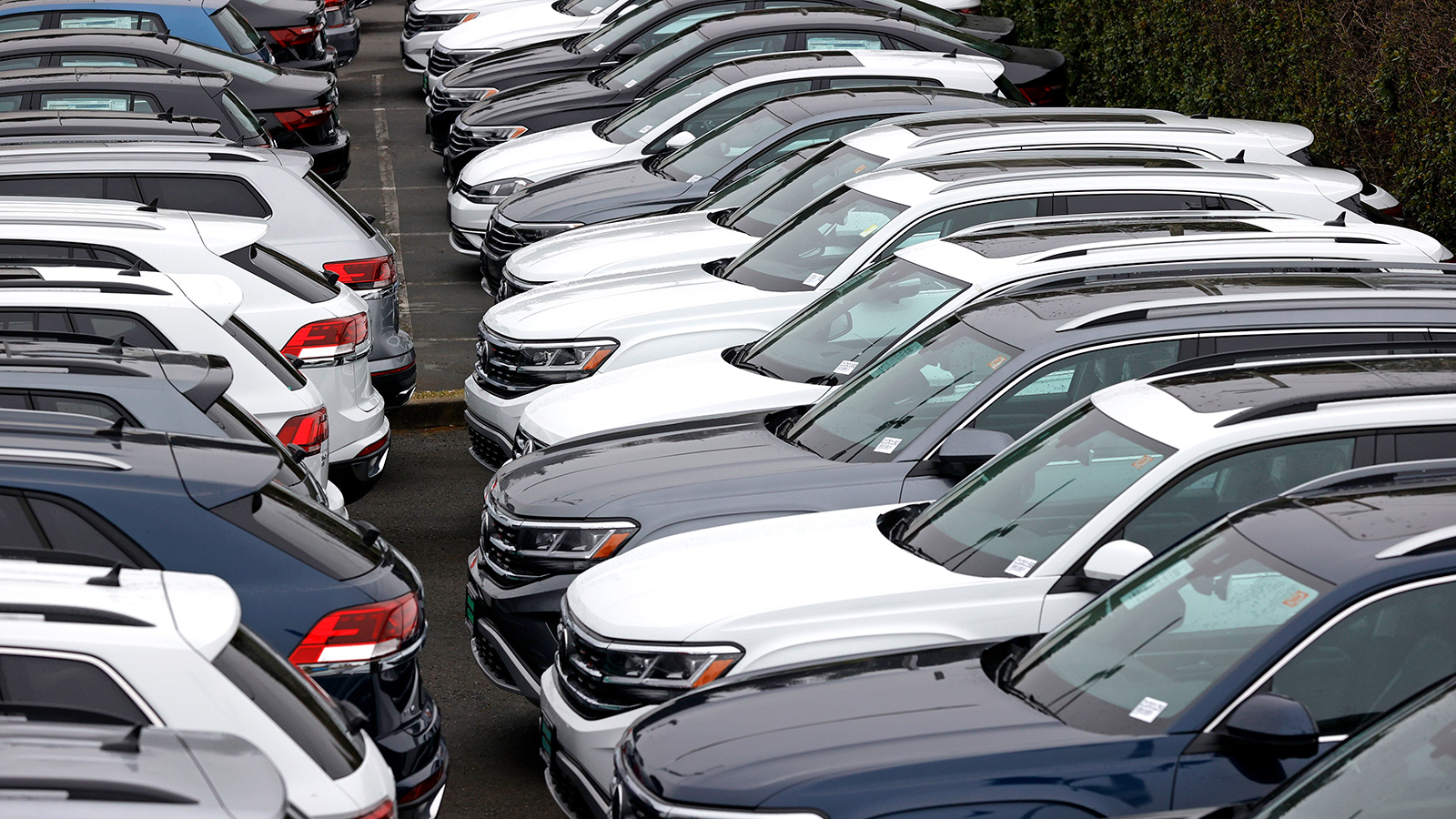 I Asked Experts Why Carmakers Can't Just Transition To Newer Chips In Stock. Here's What They Told Me