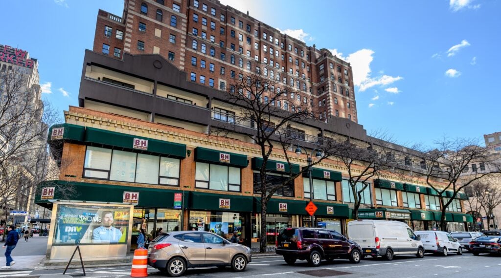 B&H Photo, iconic Hasidic-owned electronics store in Midtown, is getting even bigger - New York Jewish Week