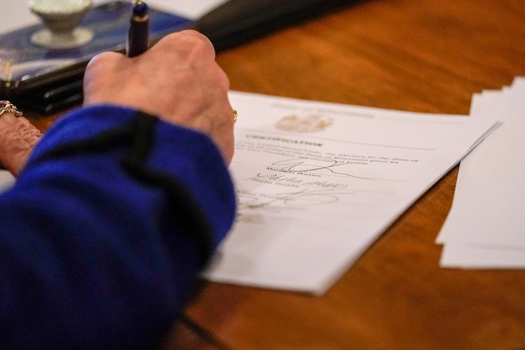 Prosecuting the Fake Electors: Wisconsin Case Study and Template for Other States