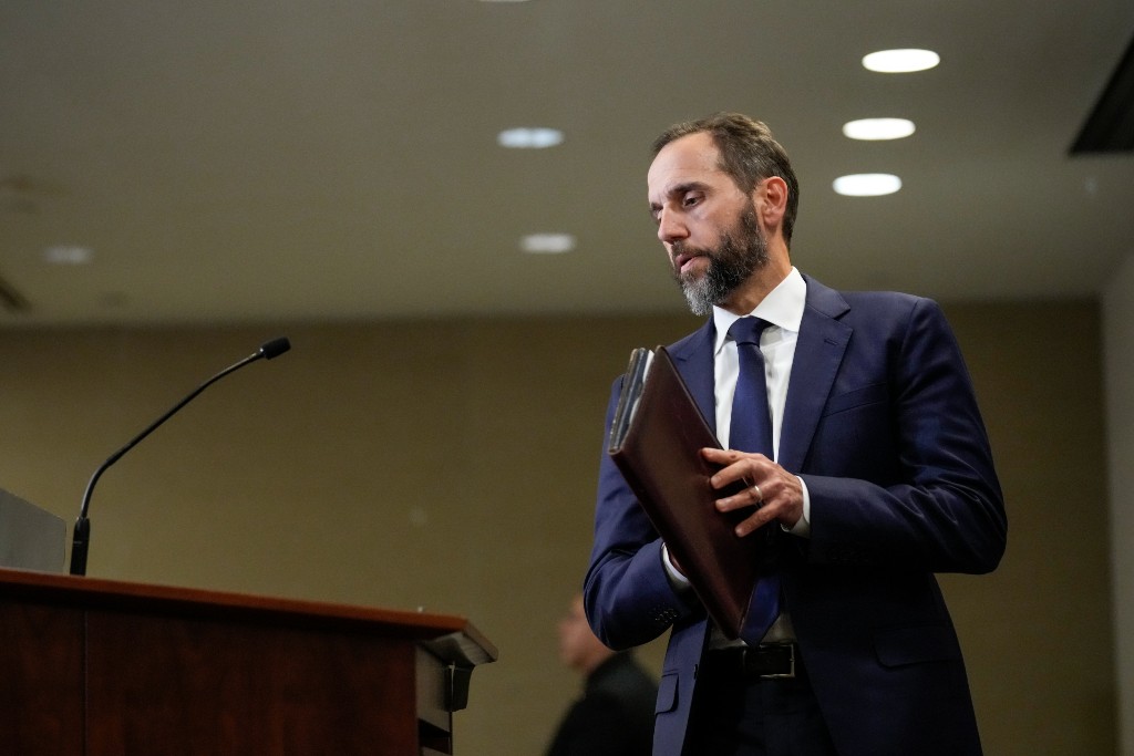 How Jack Smith May Charge Trump PAC with Fraudulent Fundraising Within the Bounds of First Amendment