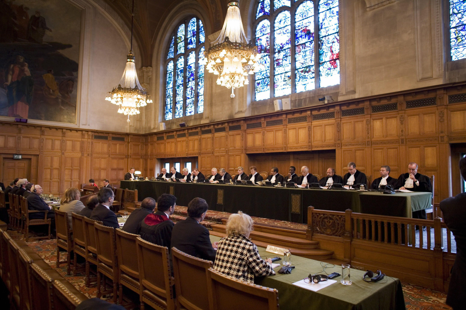 Is There a Role for International Courts in Ending Wars?