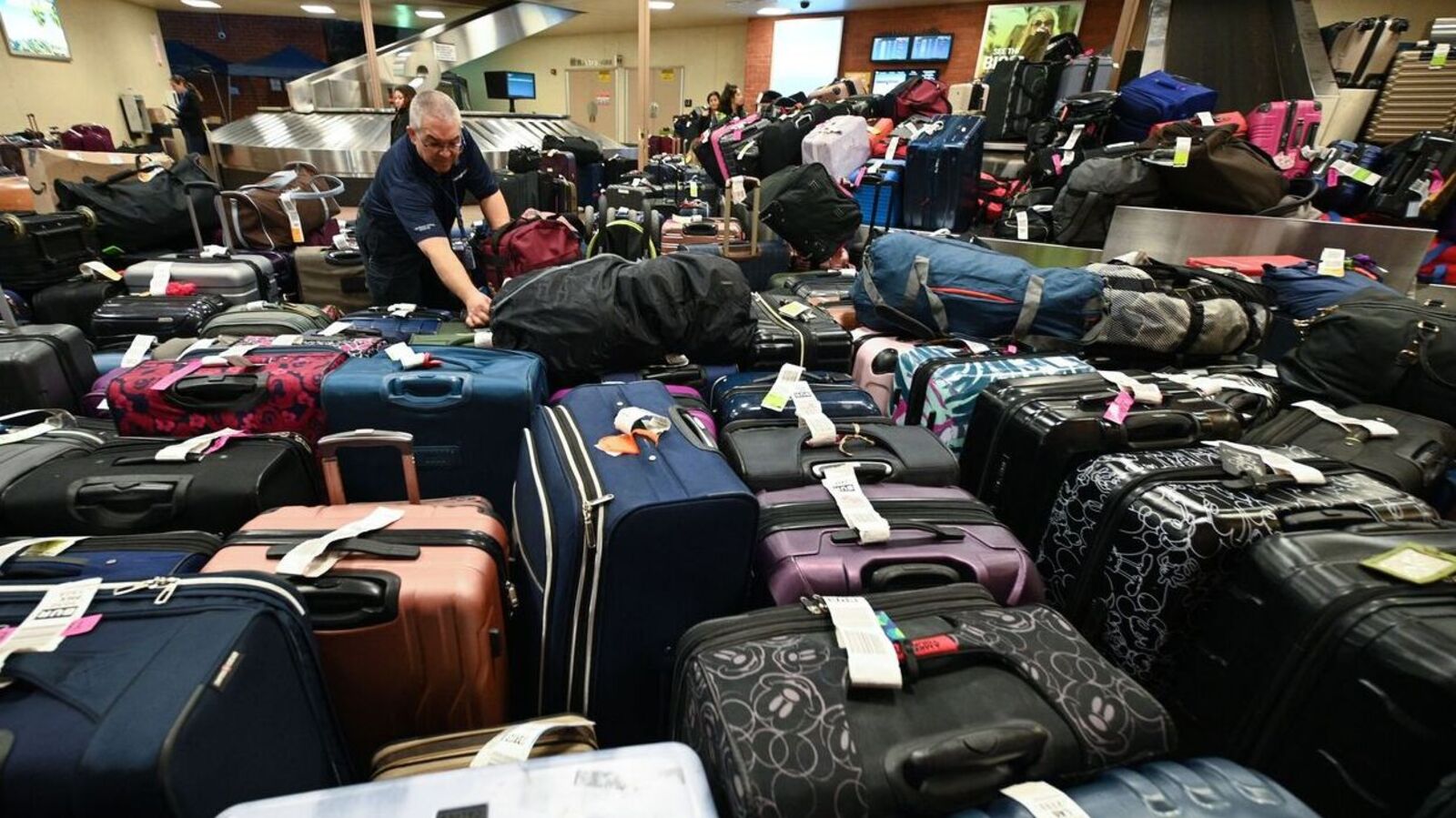 Air Travel in 2023 Was a Nightmare, and Isn’t Likely to Get Much Better in 2024. | Mint