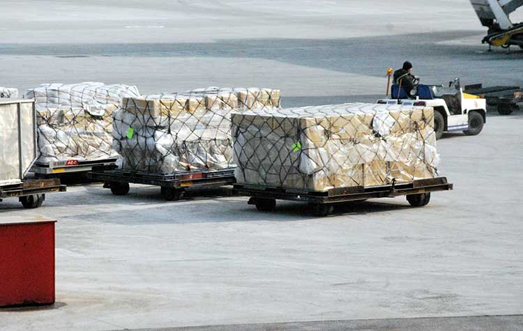 Logistica last mile, Poste ha consegnato il +56% di pacchi in più a dicembre 2020