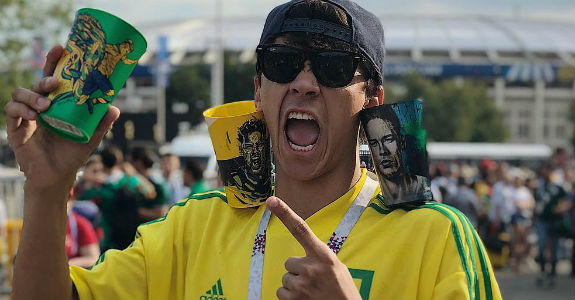 Marcas se posicionam sobre Júlio Cocielo