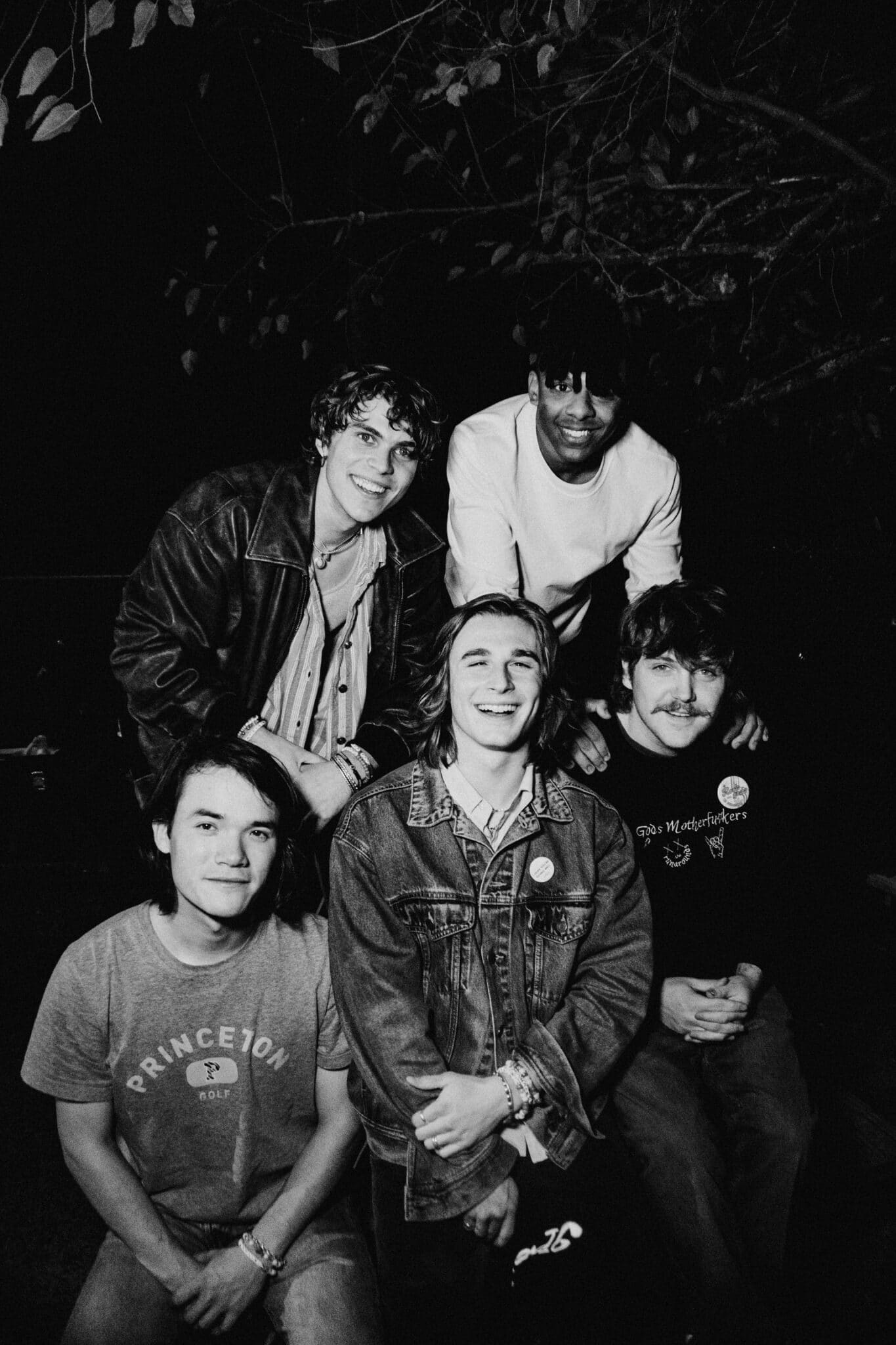 The Runarounds prove they’re more than just a TV band » // MELODIC Magazine