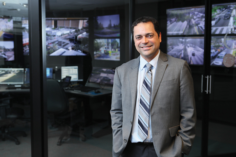 Poles united 5G antennas, traffic cameras, WiFi hotspots - Miami Today