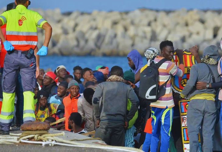 Sánchez emprenderá una gira africana para reforzar el control migratorio