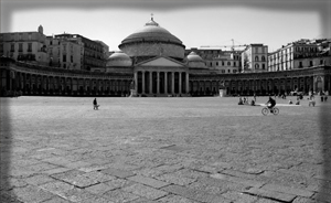 Piazza del Plebiscito - Napoli Unplugged