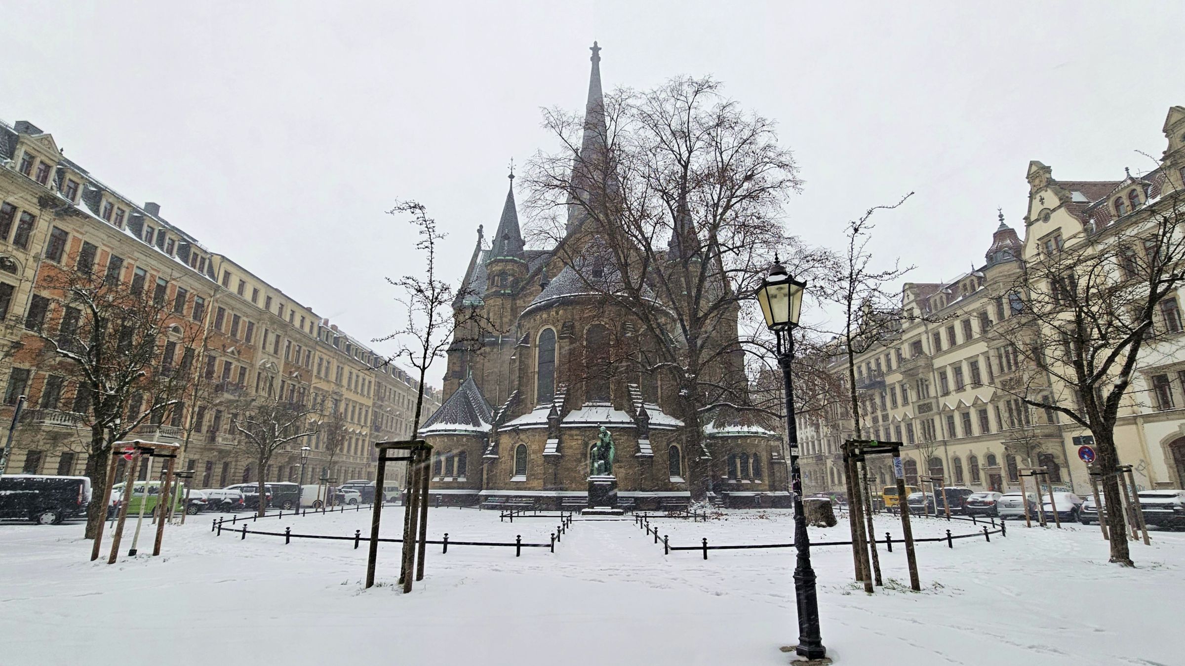 Die Martin-Luther-Kirche wird bunt - Neustadt-Geflüster