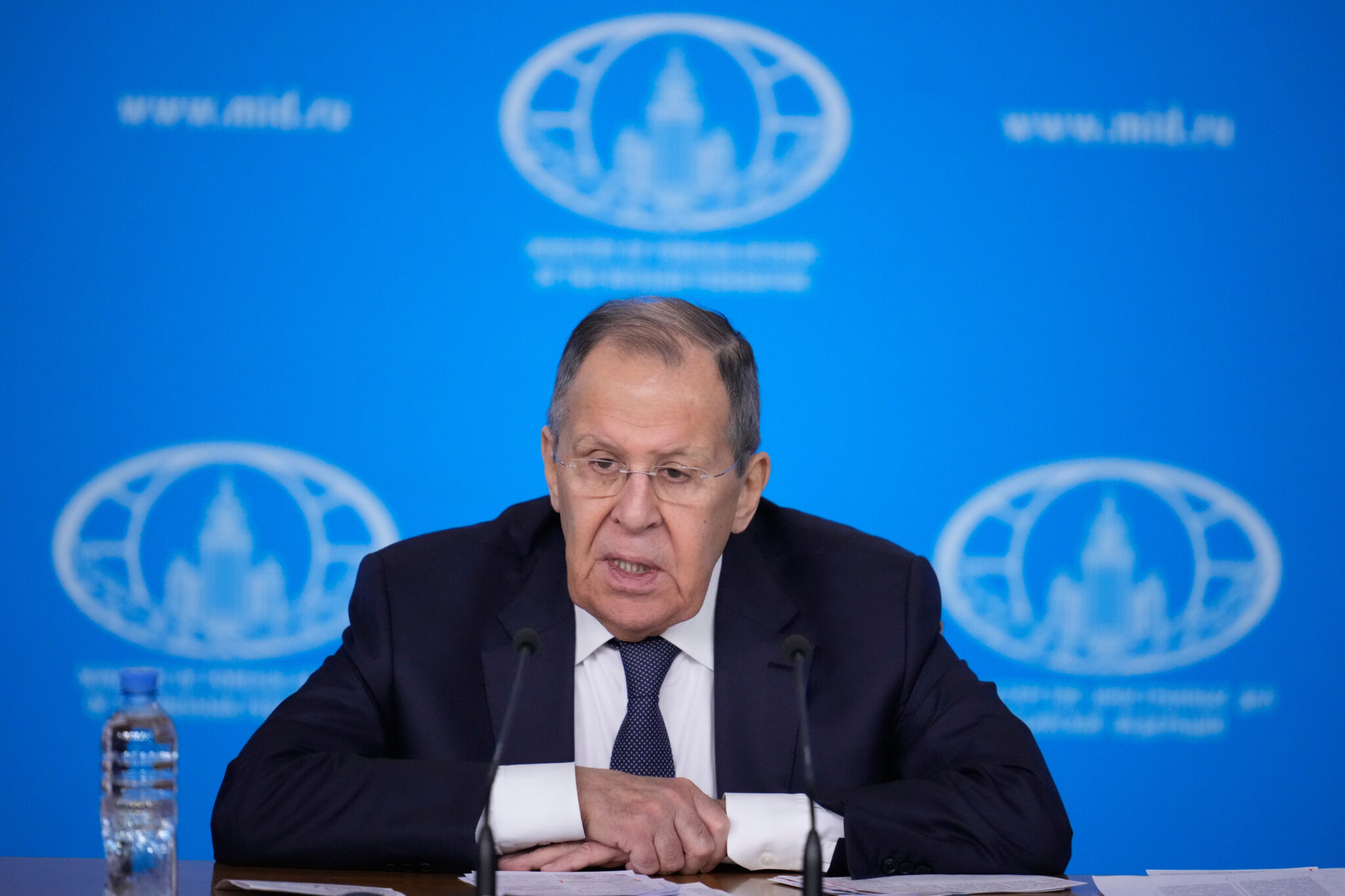 Lavrov: Trump’s Greenland Move Puts NATO in Crisis - NewsLooks