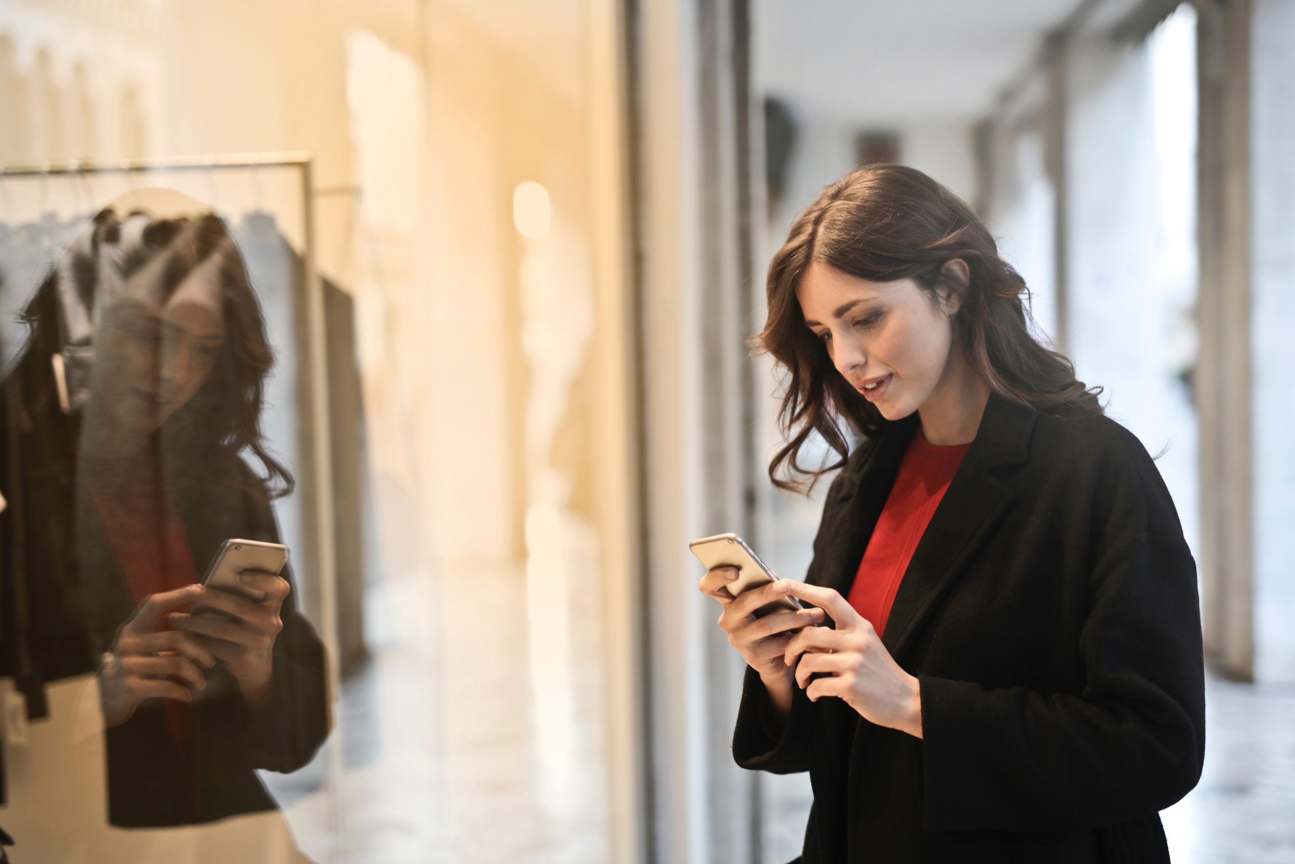 Survey: 1 in 3 U.S. Consumers Prefer Mobile Shopping Apps to All Other Channels - NewStore | NewStore