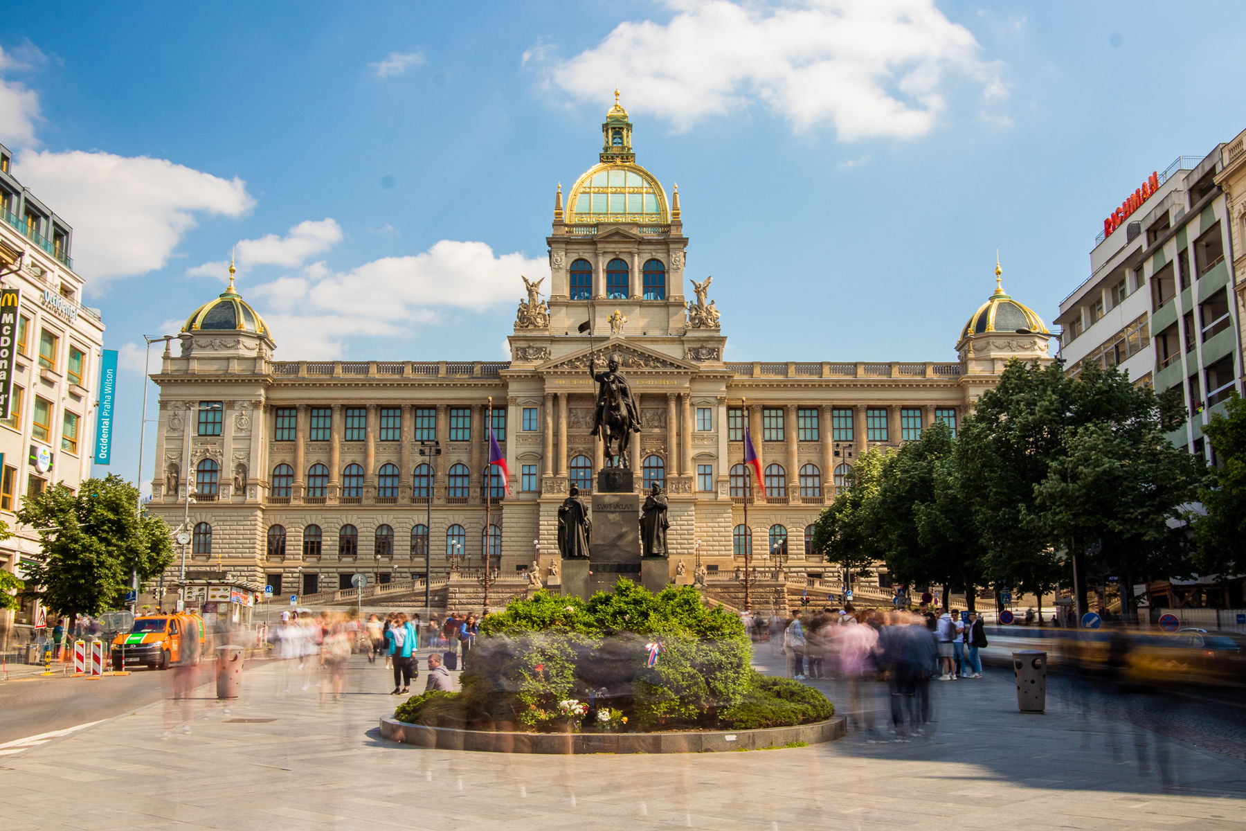 O Národním muzeu v českém znakovém jazyce s titulky - Národní muzeum
