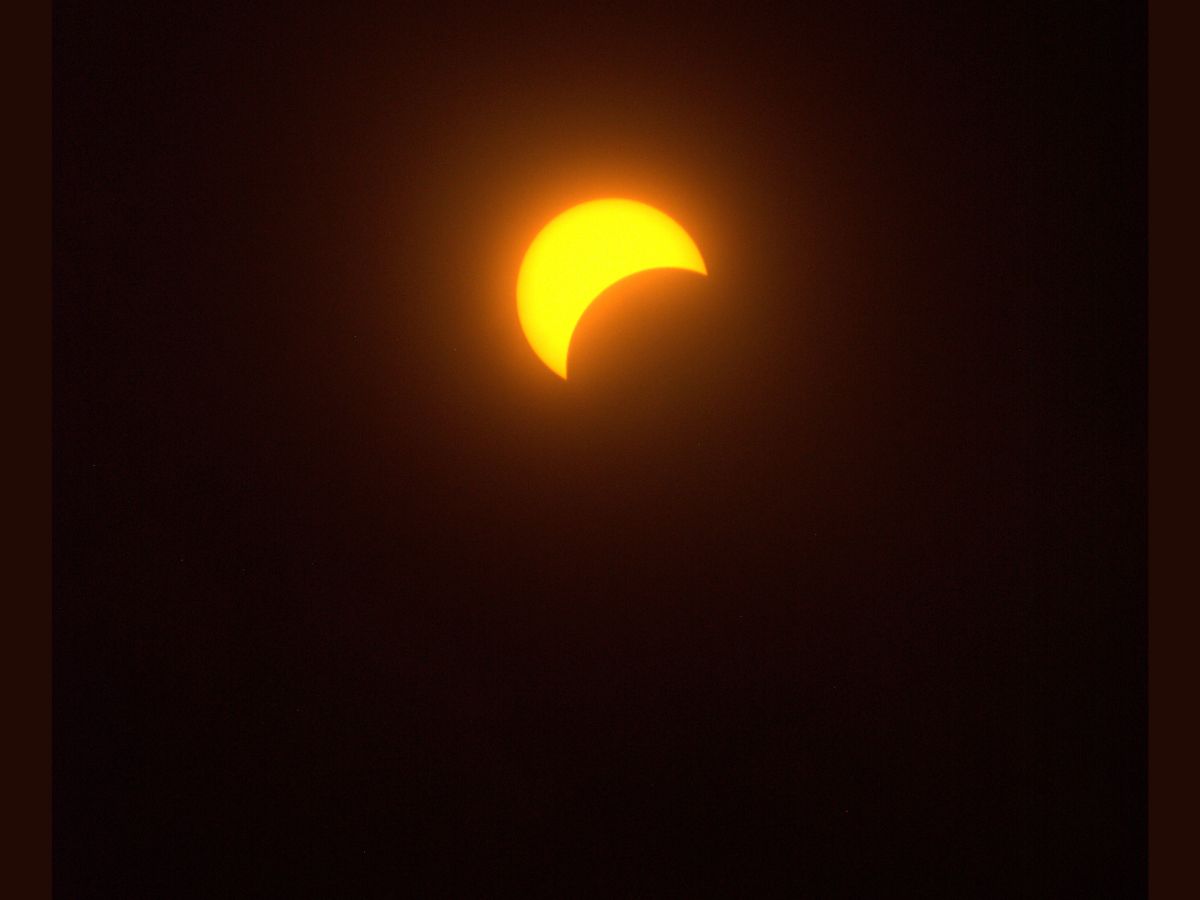 How volunteers built the first calibrated white-light eclipse dataset from 58,837 images - NotebookCheck.net News
