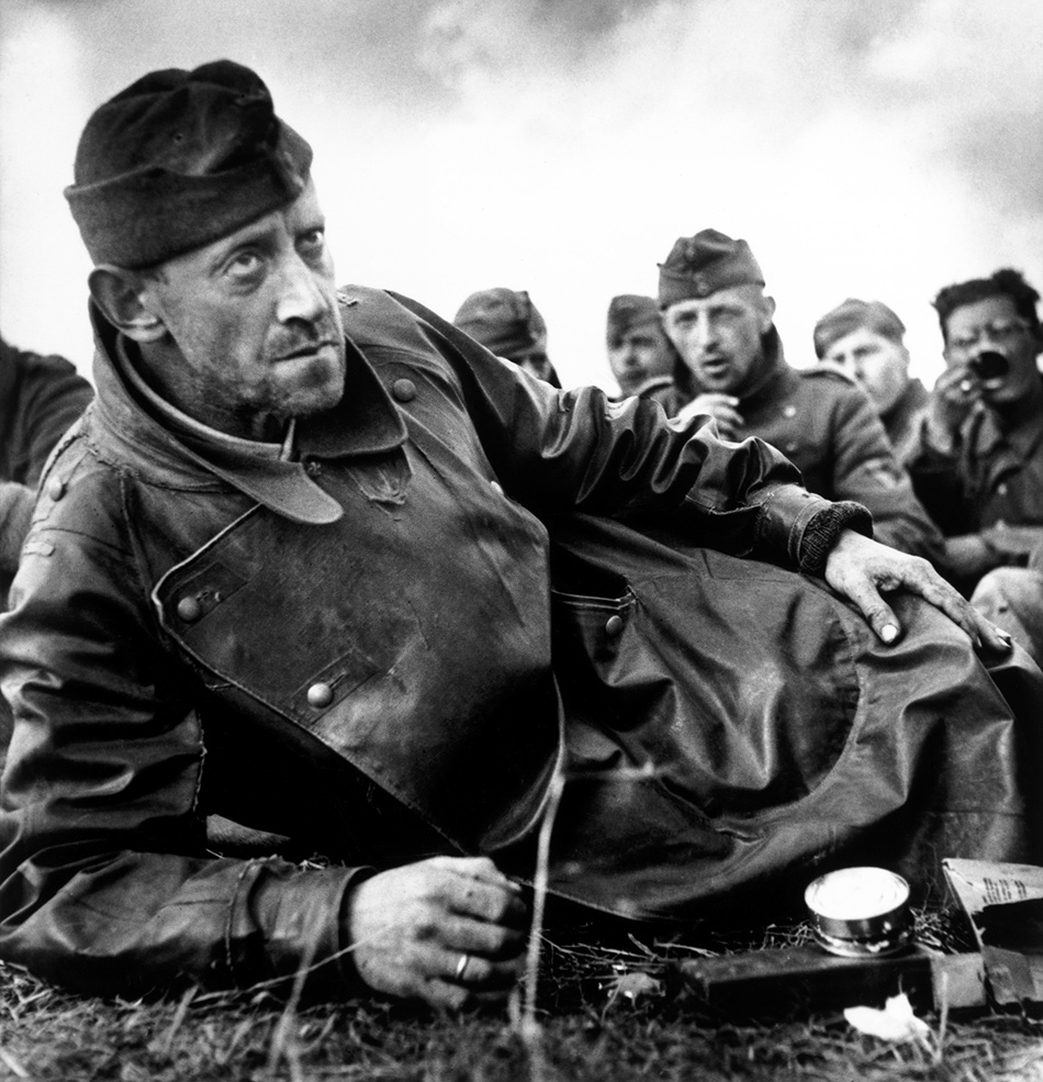 How Ordinary Germans Did It | Christopher R. Browning | The New York Review of Books