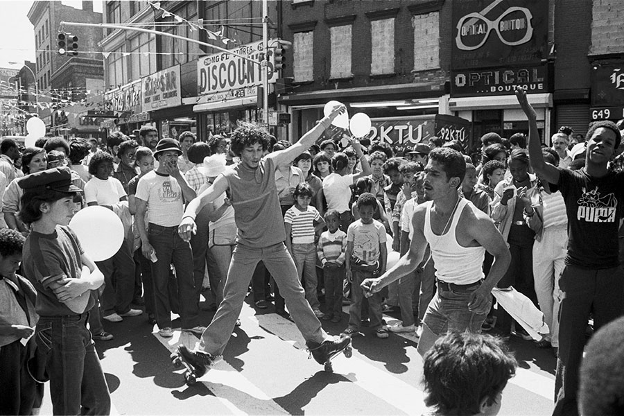 The Stories of the Bronx | Emily Raboteau | The New York Review of Books