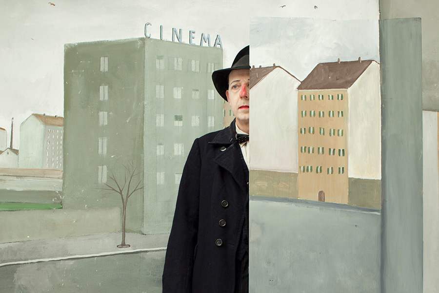 Shape-Shifters | Simon Callow | The New York Review of Books