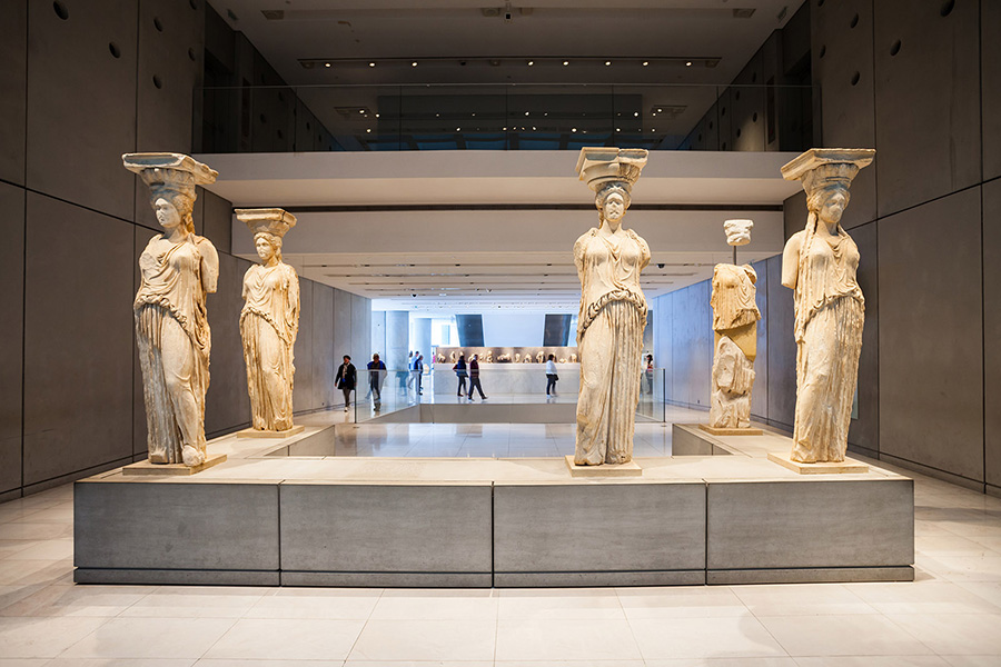 The Marbles & the Muses | James Romm | The New York Review of Books