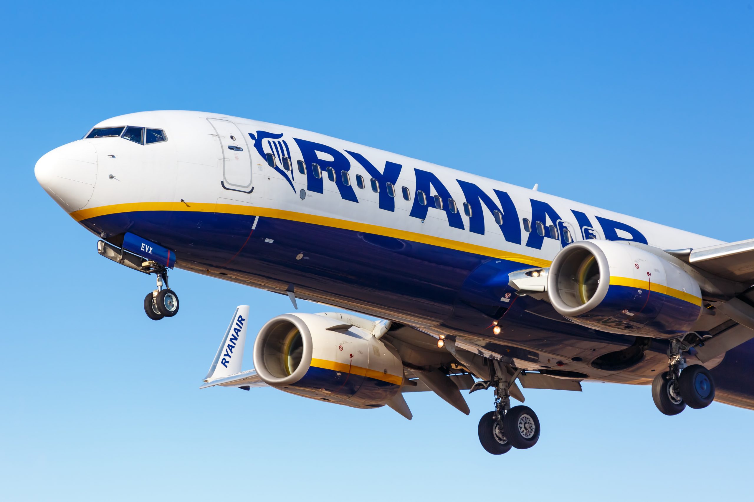 Elon Musk Threatens To Buy Ryanair After Starlink Spat Turns Into Major Feud
