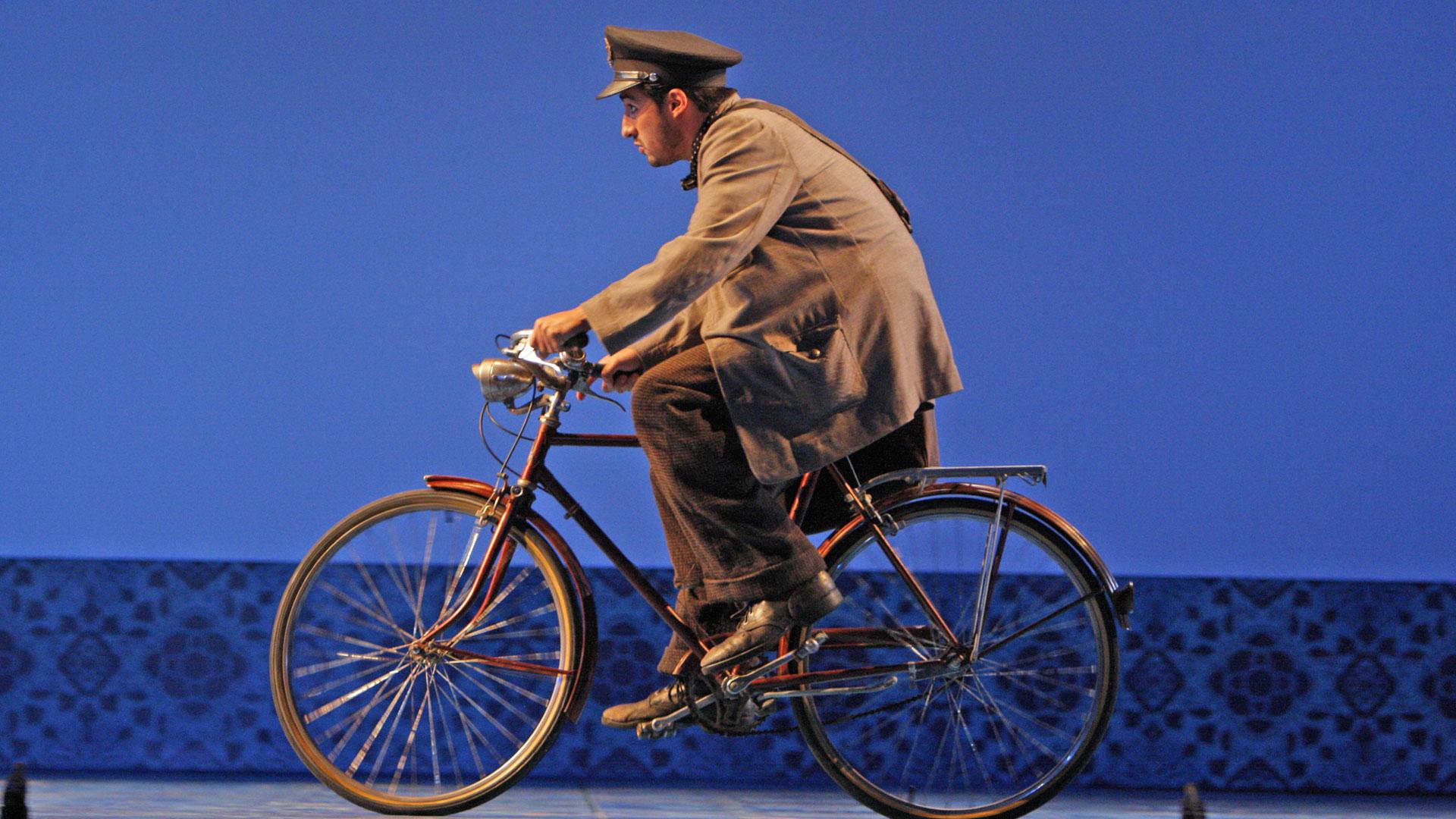 Il Postino From LA Opera | About the Opera | Great Performances | PBS
