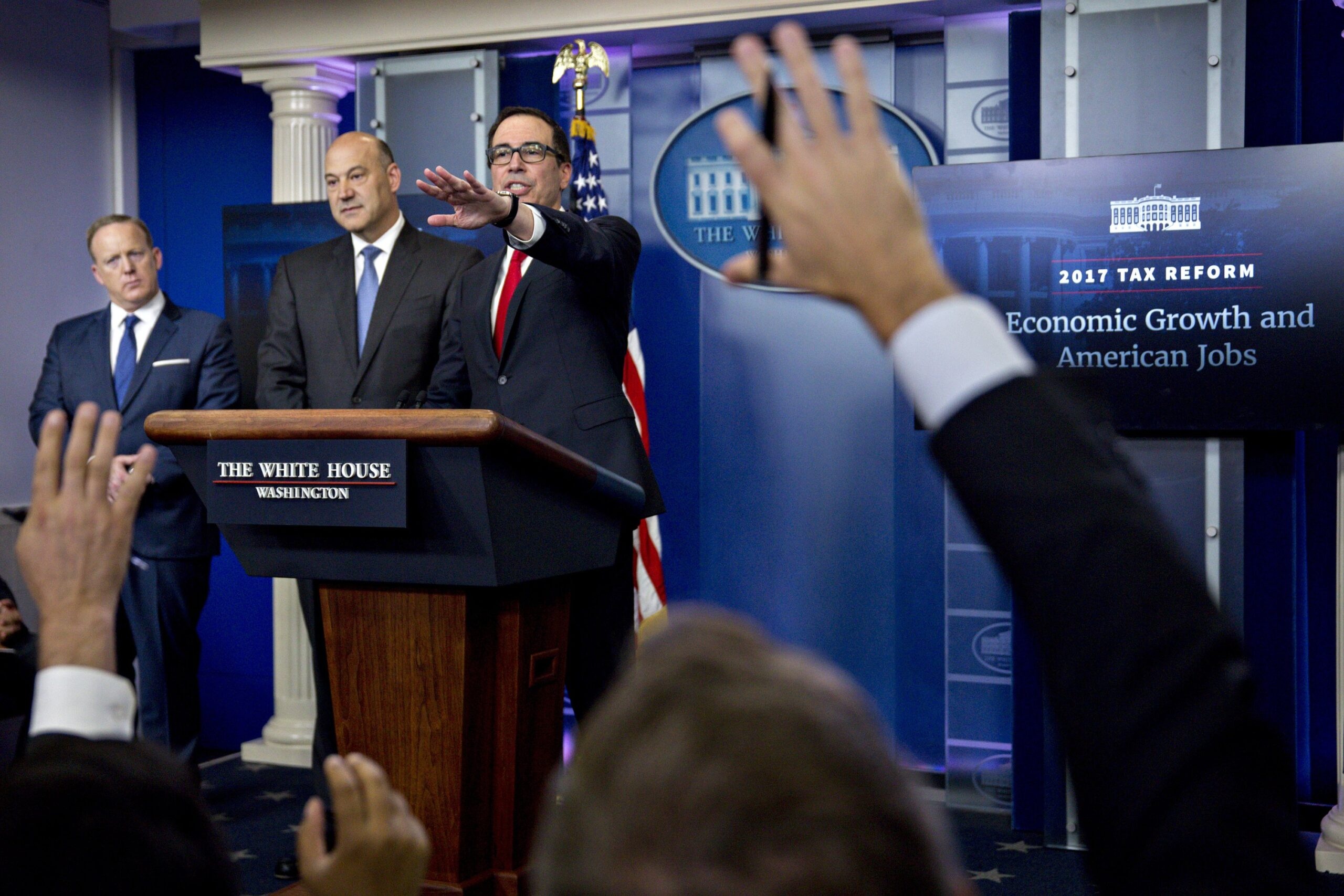 Trump Tax Plan Would Reduce Giving Incentives, Experts Say – Chronicle of Philanthropy